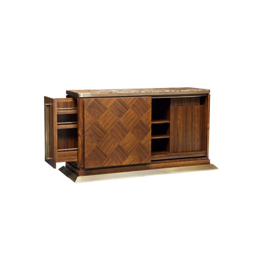 Bar of wood Harrys, Smania