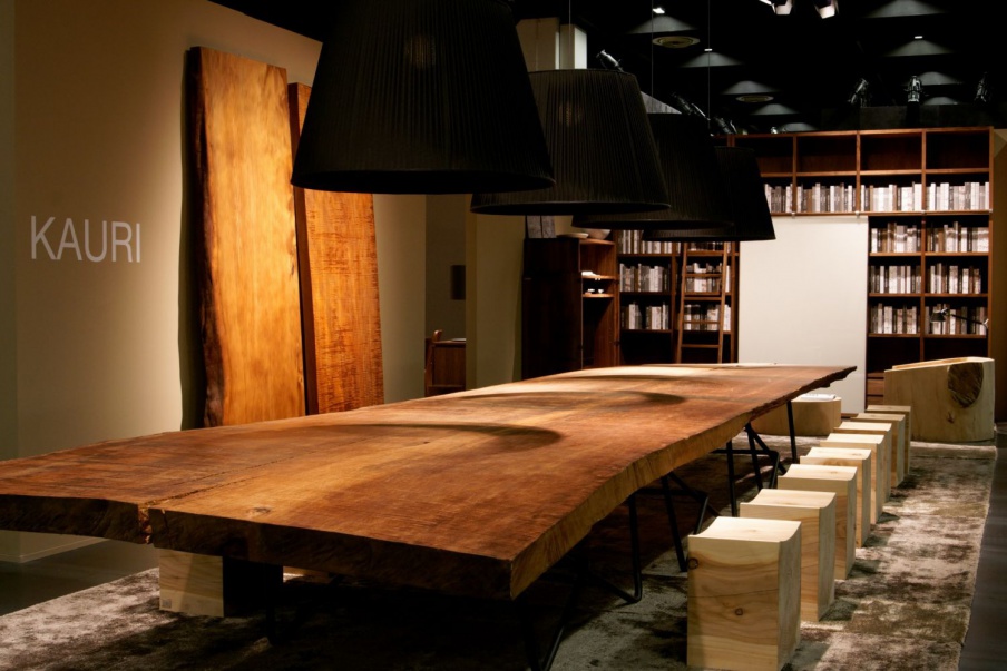 Table with frame made of metal Antico Riva 1920