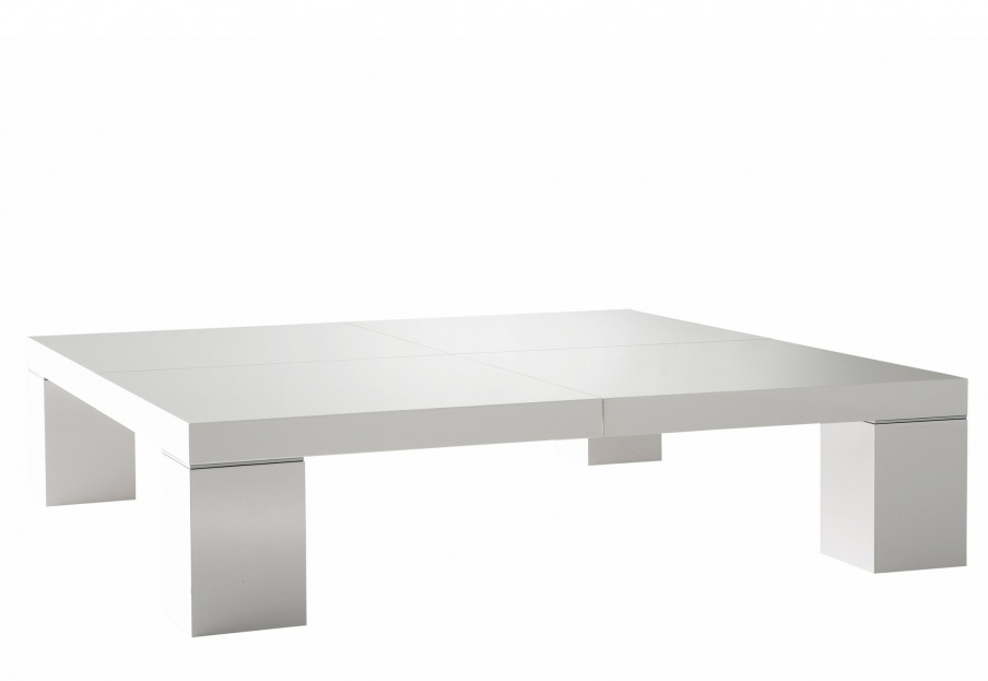 DEDICATO a coffee table, Ligne Roset 