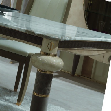 Dining table Caractere 