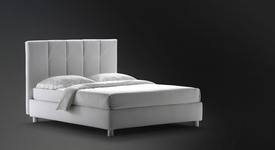 Argan double bed, Flou 