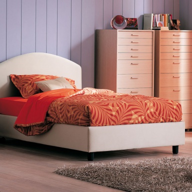 Odnopolnaja bed Magnolia