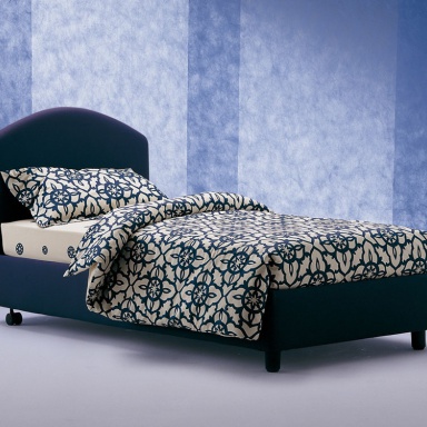 Odnopolnaja bed Magnolia