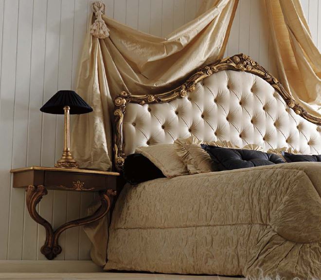 Bedside console with gilded elements Ambiente Notte, Savio Firmino