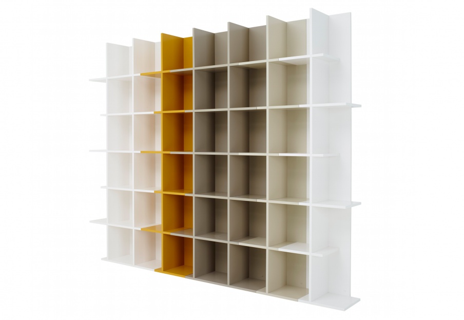 The bookcase OKA, Ligne Roset