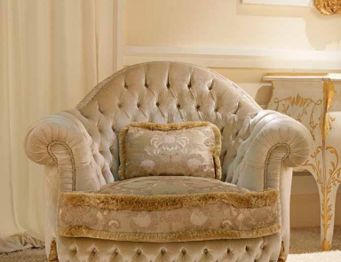 The Aurora chair round, Zanaboni