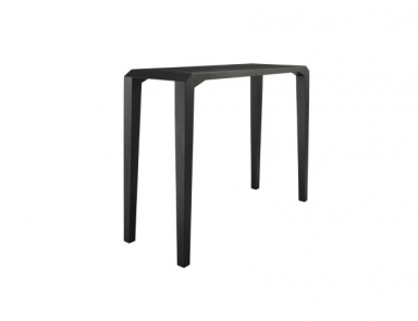 The console is natural wood VILLA ROSE, Ligne Roset