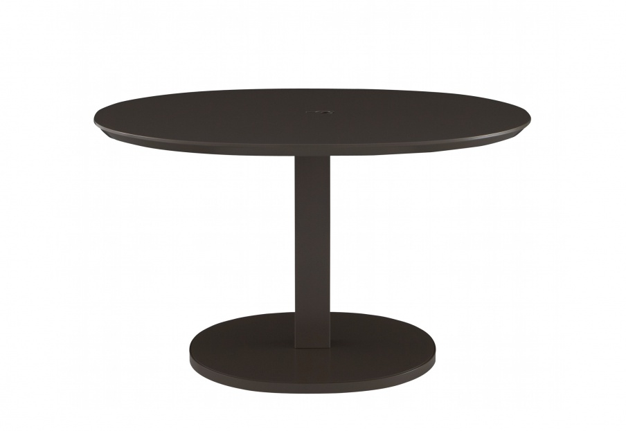 Dining table, GRANDE LUNATIQUE, Ligne Roset 