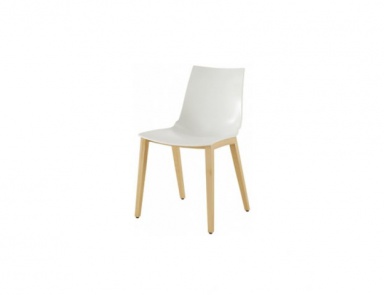 Chair with wooden legs PAOLA, Ligne Roset 