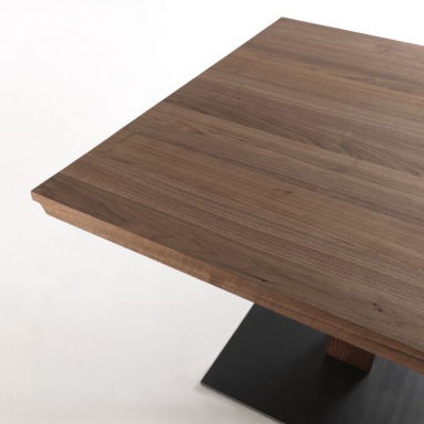 Table Pinomugo