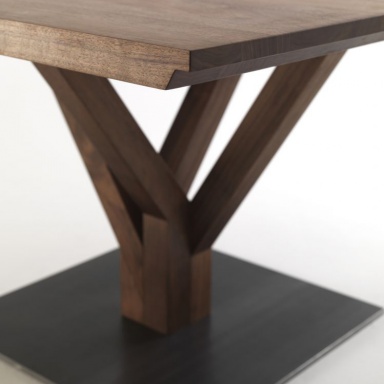 Table Pinomugo