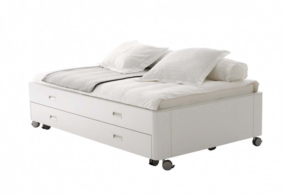 Bed with storage box TRAVEL STUDIO, Ligne Roset