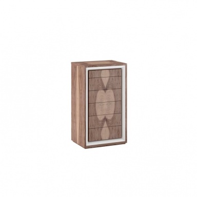 the DOMINO chest of drawers 