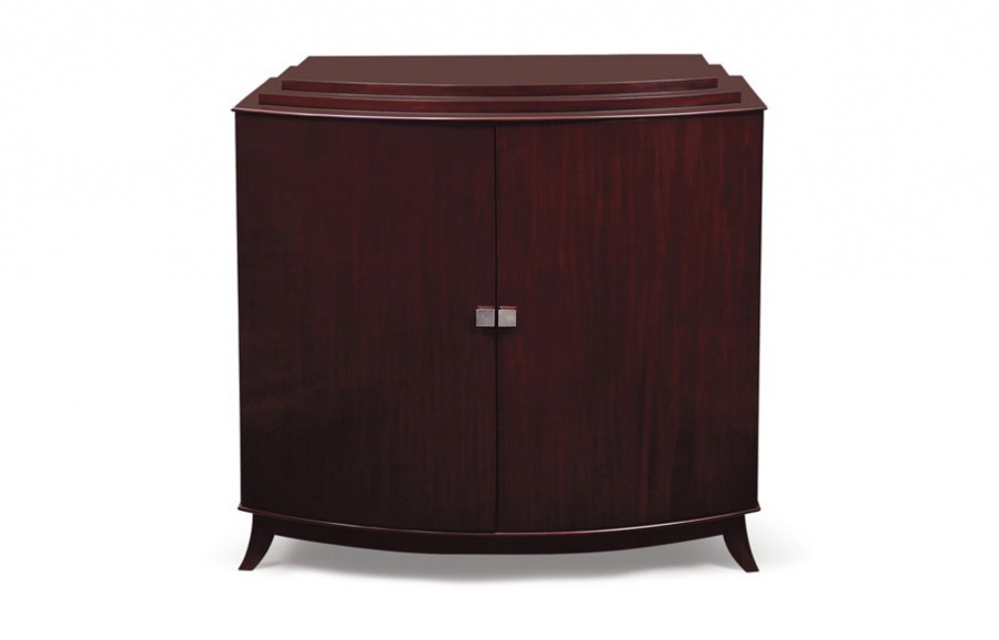 The Cabinet of natural wood Berkeley, Christopher Guy (Harrison & Gil)