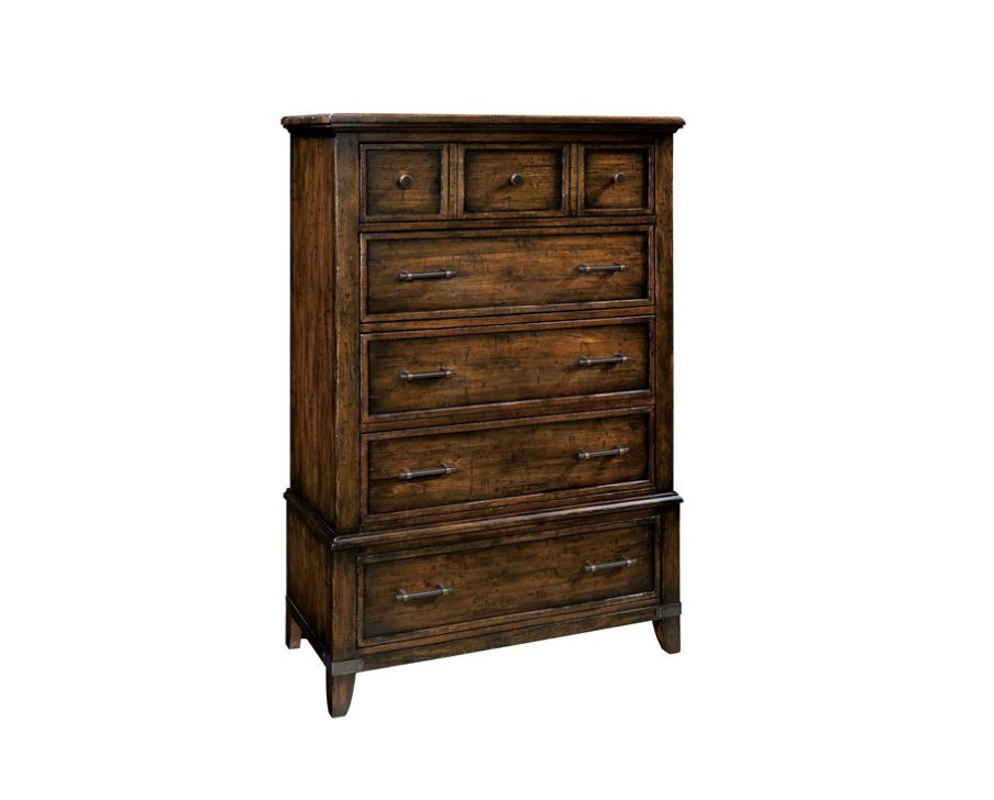 Dresser with seven drawers Harbor Springs Hekman Furniture
