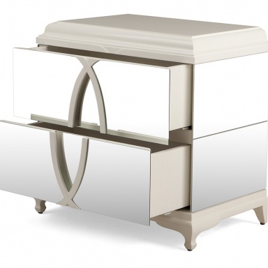 Bedside Cabinet No. 5 Petit 