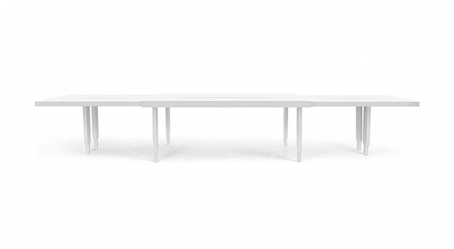 Dining table Albert Bridge, Christopher Guy (Harrison & Gil)