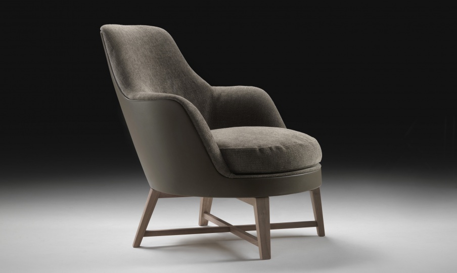 A chair made from wood Soft Guscio, Flexform