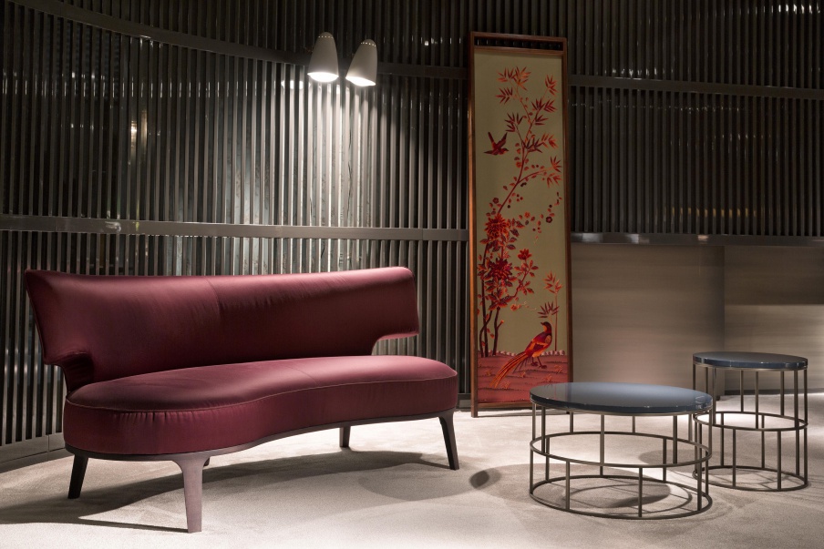 Sofa semicircular shape Drop, Flexform