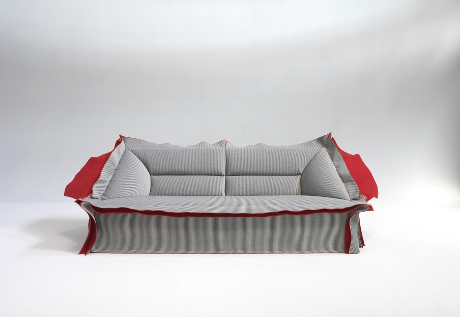 Sofa upholstered in fabric Volant range, Moroso