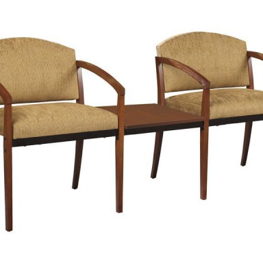 Chairs with a table Hekman Contract