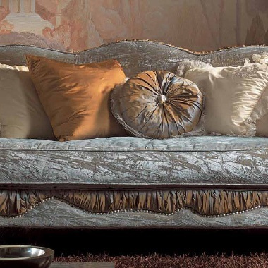 Three-seater sofa Priamo