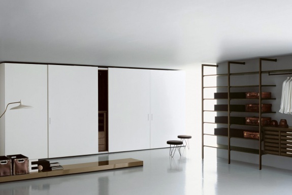 The Complanare Wardrobe