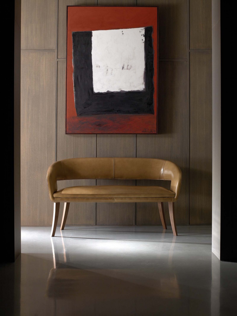 Sofa frame made of American Hickory wood Little Family Sofa, Ulivi