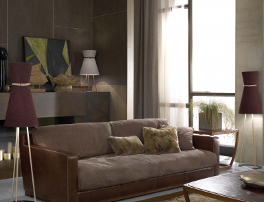 The four-seater sofa in leather upholstered Sofa Pier, Ulivi