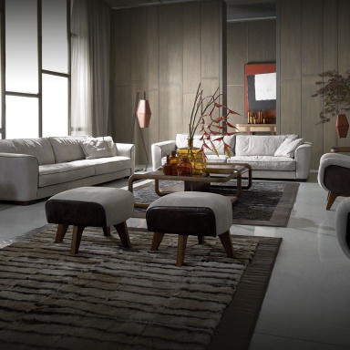 Table pridivannogo Doom Luxury