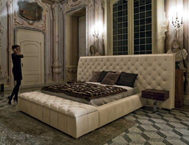 Double bed Napoleon, Longhi