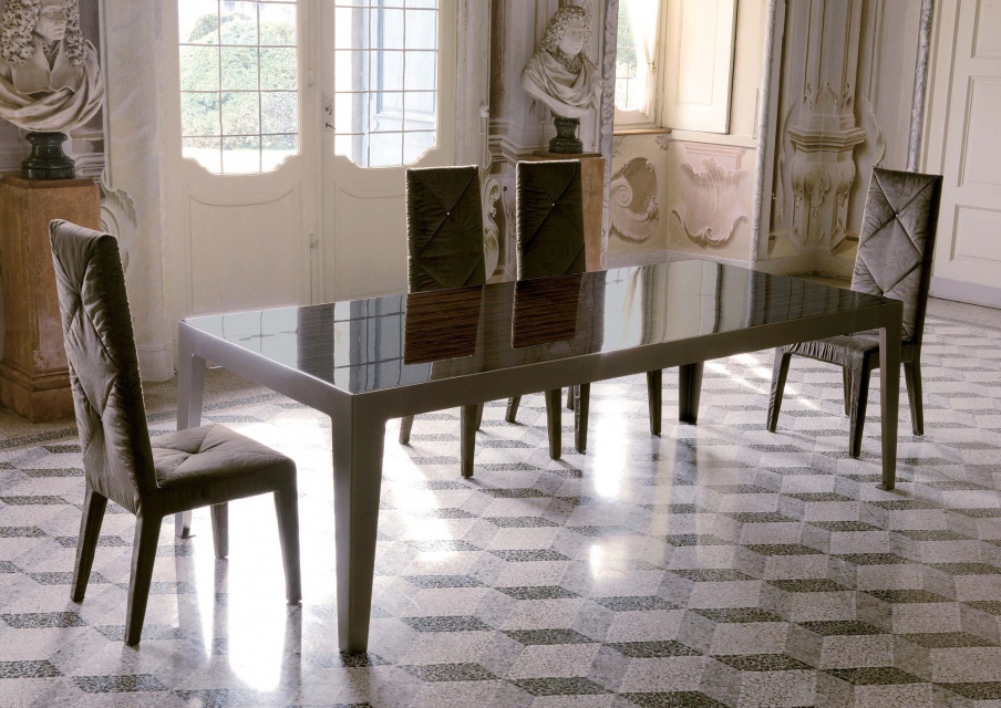 Dining table Gorky Longhi