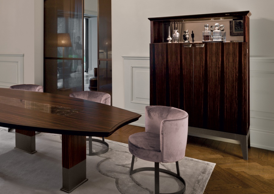 The Cabinet of natural wood Eric, Longhi