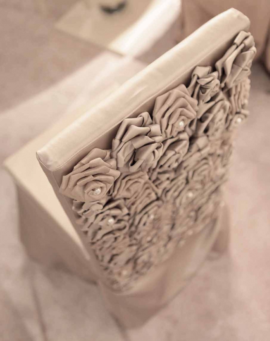 Chair fully upholstered with textile Marylin, Zanaboni