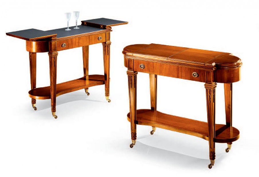 Serving table, Armando Rho