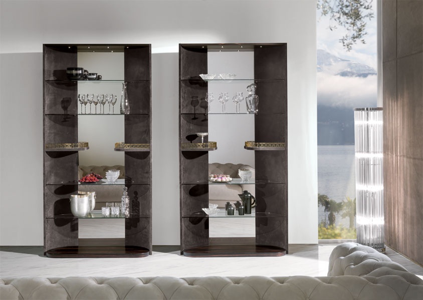 Showcase natural wood Hennesy, Longhi 