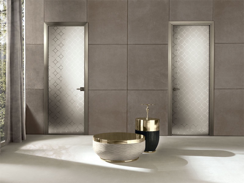 Hinged door Spark Longhi 