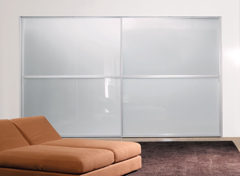 Partition Street, Longhi