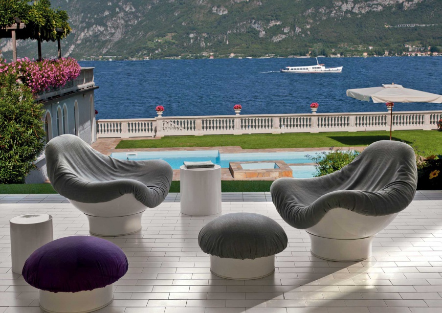 Set for street Rodica, Longhi