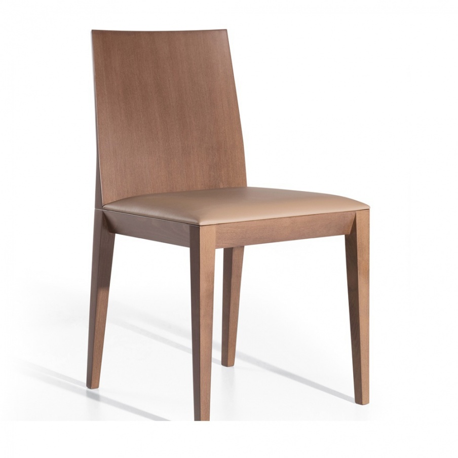 Chair with frame in natural wood Concetto, Past ... 