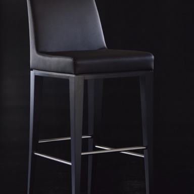 Luna bar stool