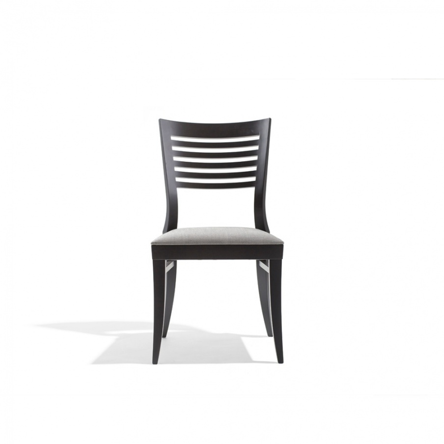 Chair with frame in natural wood Zaffiro, Past ... 