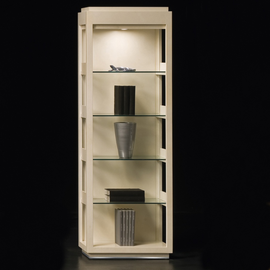 Showcase natural wood, Tura