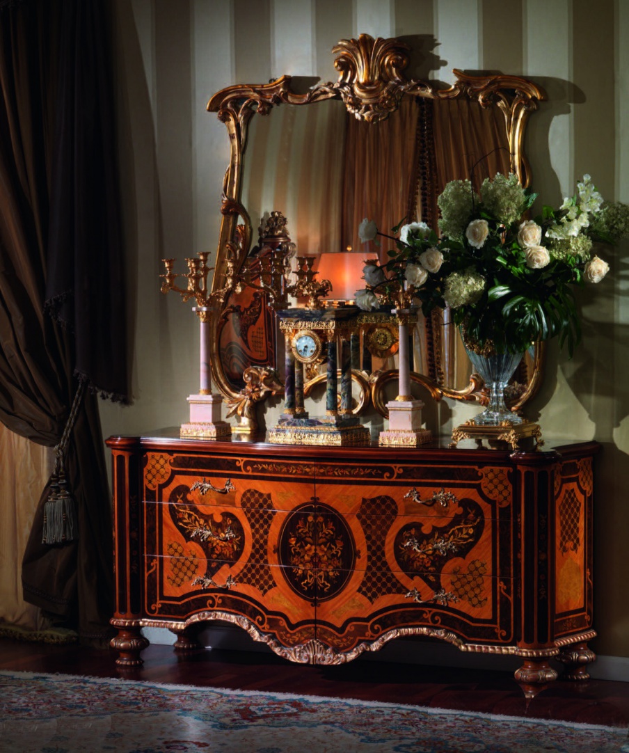 A chest of drawers made of solid wood, Armando Rho