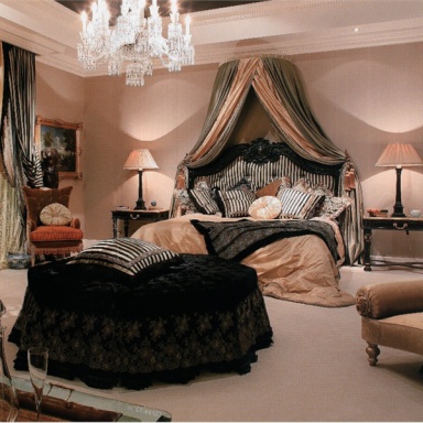 The pouf in the form of a polygon