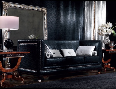 Three seater sofa in leather upholstery, Armando Rho