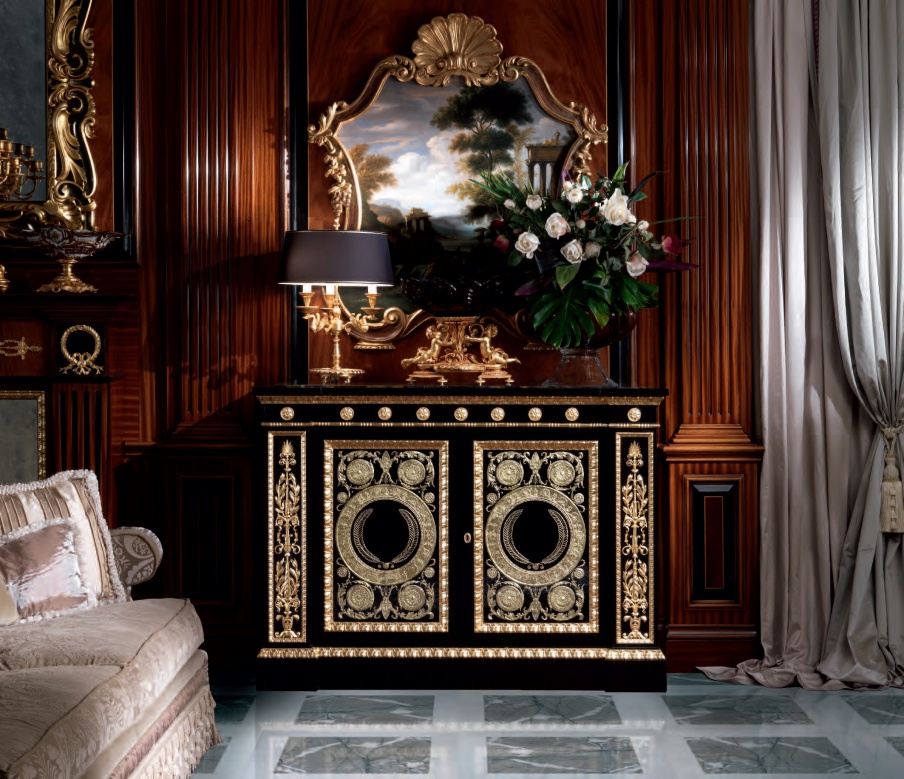 Dresser made of solid wood, Armando Rho