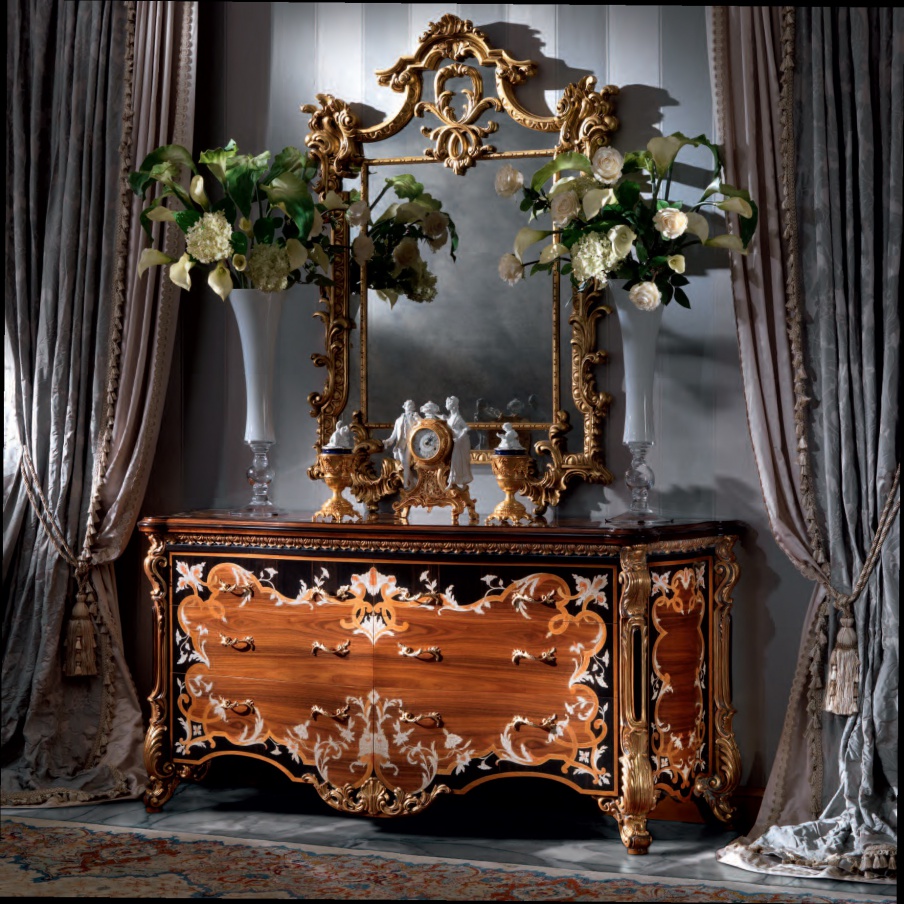 A chest of drawers made of solid wood, Armando Rho