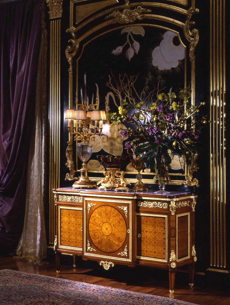 Dresser made of solid wood, Armando Rho