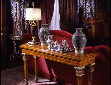 Pridivanny table made of solid wood, Armando Rho